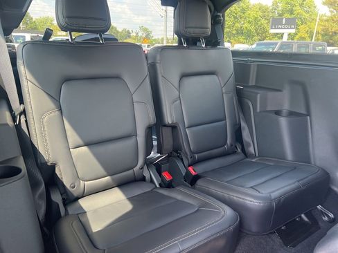 New 2025 Ford Bronco Badlands image 17