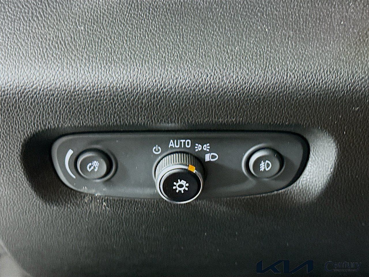Used 2018 Chevrolet Traverse High Country AWD/4WD image 10