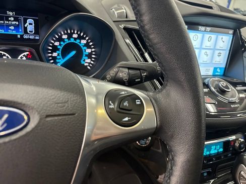Used 2016 Ford Escape Titanium AWD/4WD image 17