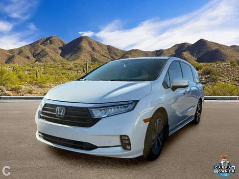 Used 2022 Honda Odyssey Touring image 2