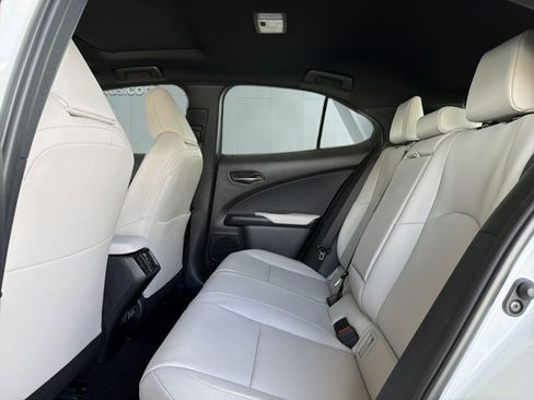 Certified 2026 Lexus UX 300h FWD w/ Accessory Package (Z1) image 11