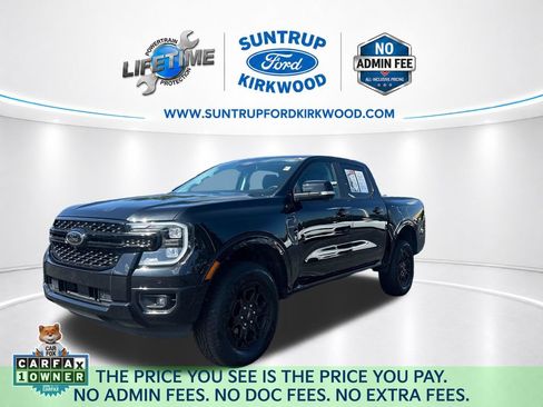 Used 2025 Ford Ranger Lariat w/ Black Appearance Package AWD/4WD image 1