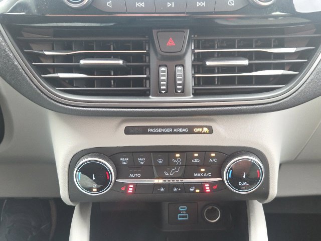 Used 2023 Ford Escape Active w/ Cold Weather Package FWD image 33