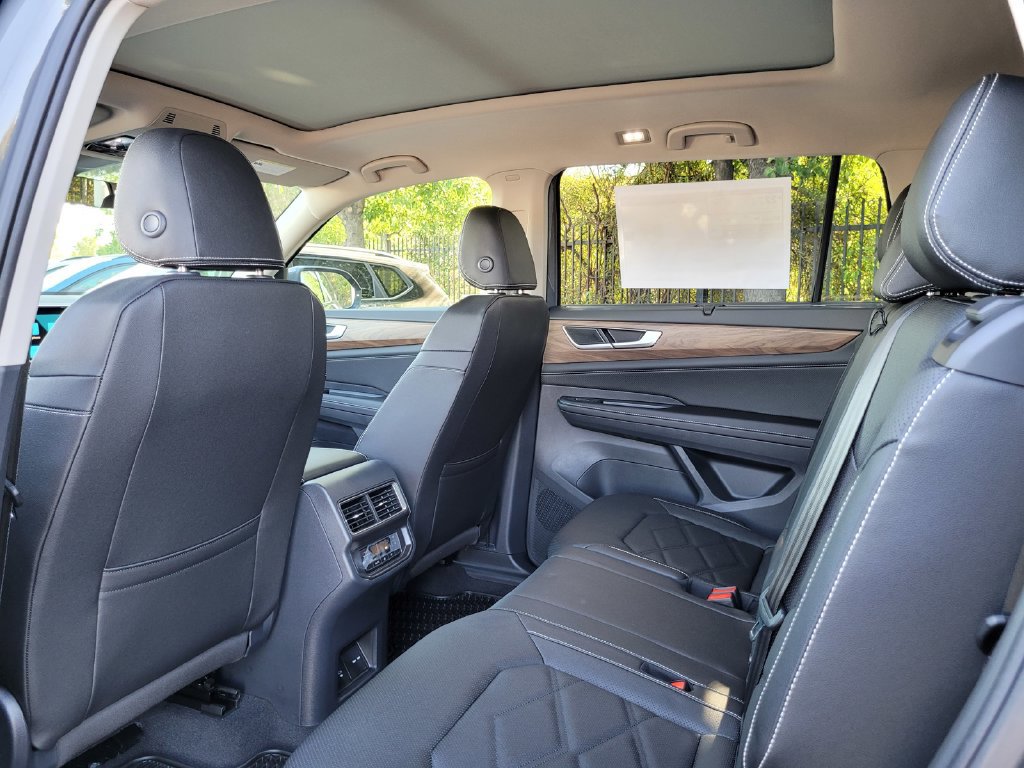 New 2026 Volkswagen Atlas SE AWD/4WD image 15