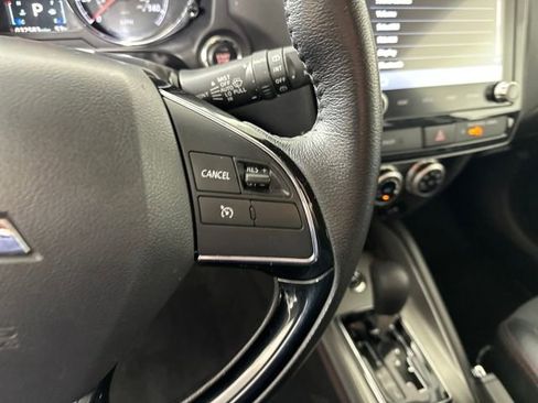 Used 2024 Mitsubishi Outlander Sport SE image 16