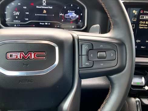 Used 2024 GMC Sierra 1500 AT4 w/ Technology Package image 24