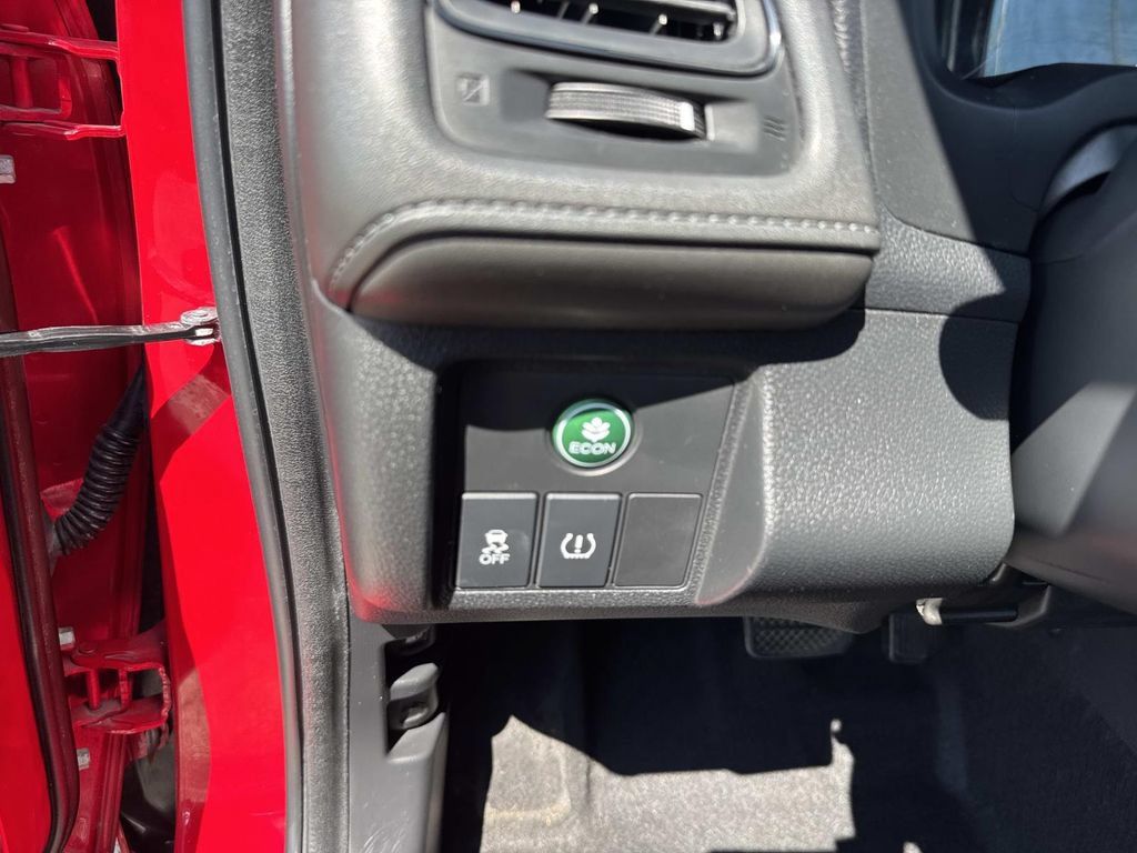 Used 2017 Honda HR-V LX image 22