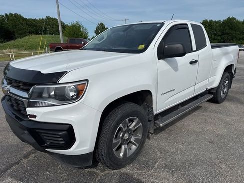 Used 2022 Chevrolet Colorado W/T RWD image 5