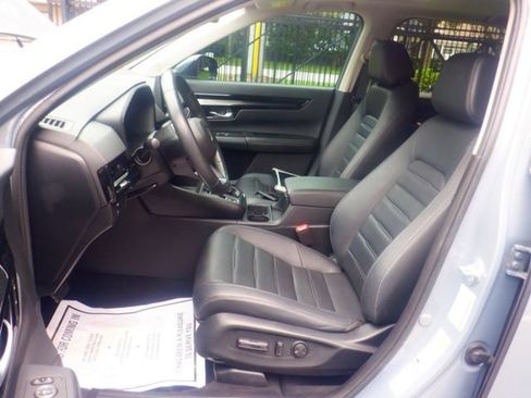 Used 2023 Honda CR-V EX-L image 3