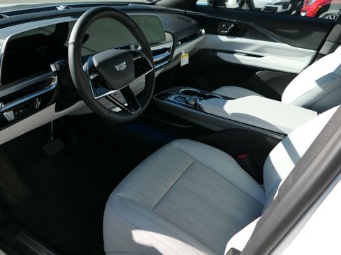 Certified 2024 Cadillac Lyriq Sport AWD/4WD image 13