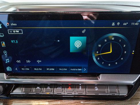 Used 2024 Chevrolet Silverado 1500 RST image 17