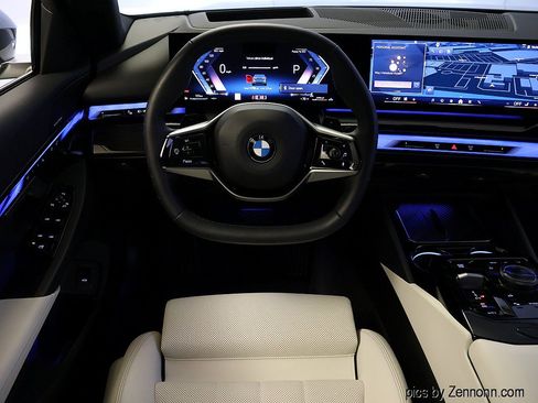 Certified 2026 BMW 540i xDrive AWD/4WD image 15