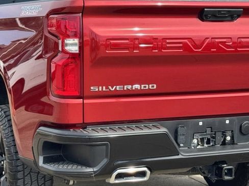 Used 2024 Chevrolet Silverado 1500 LT Trail Boss w/ Convenience Package II image 8