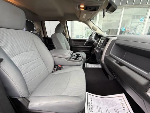 Used 2019 RAM 1500 Express AWD/4WD image 12