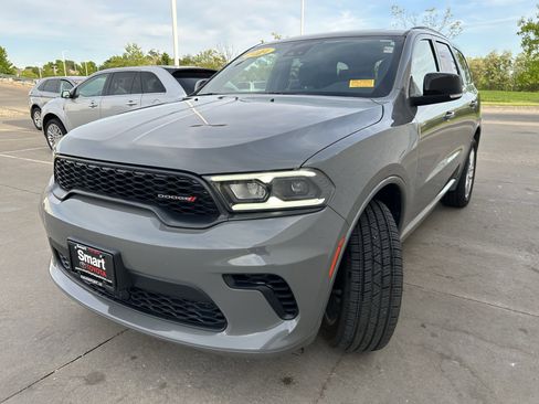 Used 2024 Dodge Durango GT AWD/4WD image 3