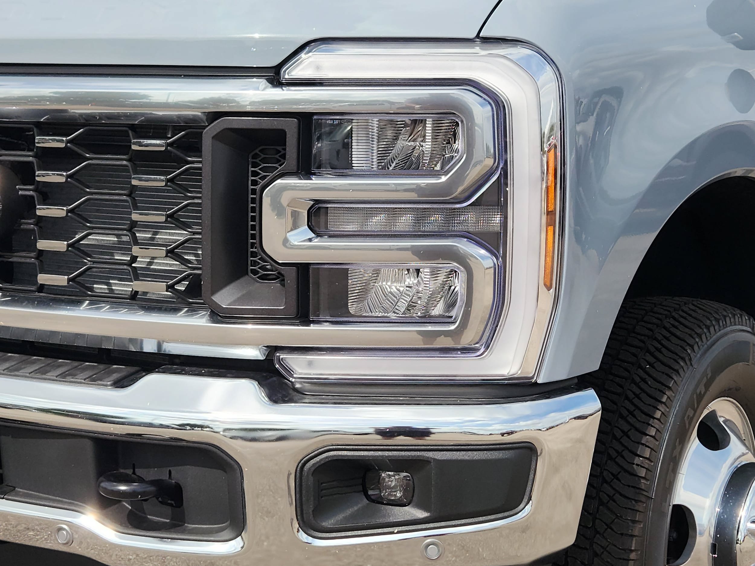 New 2026 Ford F350 Lariat w/ Lariat Premium Package AWD/4WD image 6