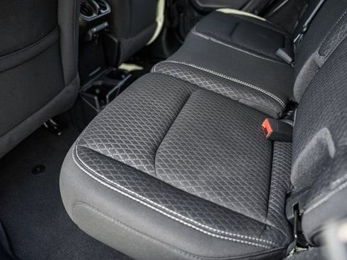 Used 2021 Jeep Wrangler Unlimited Sport image 39