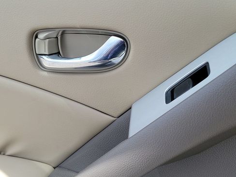 Used 2010 Nissan Murano SL w/ Leather Pkg FWD image 24
