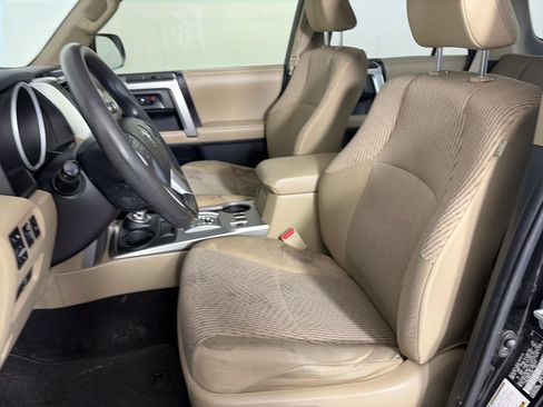 Used 2013 Toyota 4Runner SR5 w/ Convenience Pkg AWD/4WD image 11
