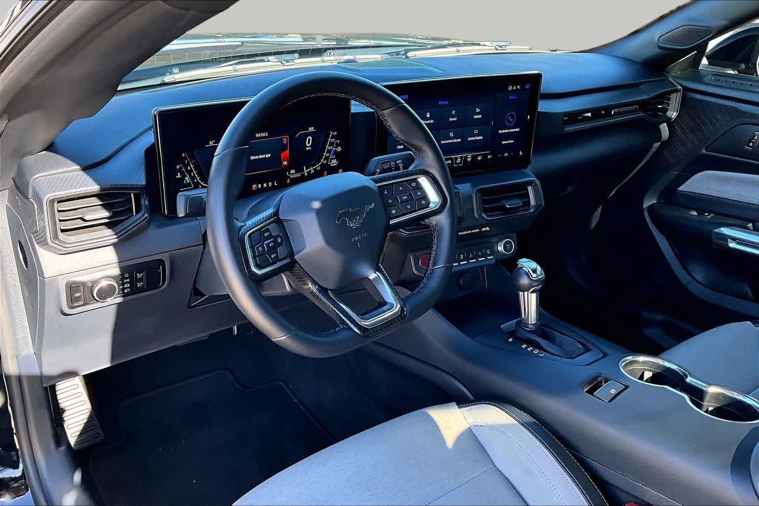 Used 2024 Ford Mustang Coupe RWD image 13