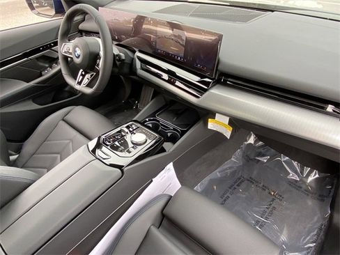 New 2025 BMW 530i w/ M Sport Package image 12