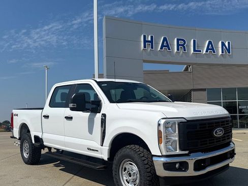 New 2026 Ford F250 XL w/ XL Off-Road Package image 1