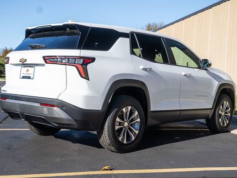 New 2026 Chevrolet Equinox LT image 7