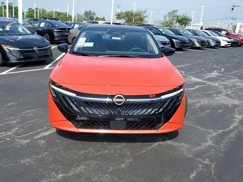 New 2026 Nissan Sentra SR w/ SR All Weather Package FWD image 2