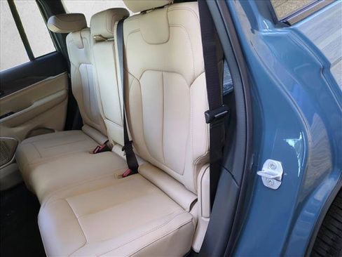 New 2026 Jeep Grand Cherokee Limited AWD/4WD image 16