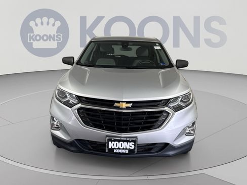 Used 2021 Chevrolet Equinox LS FWD image 11