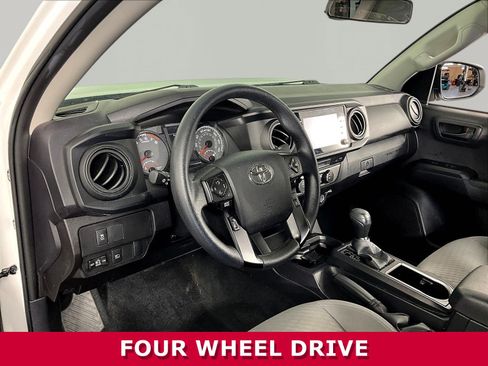 Used 2023 Toyota Tacoma SR AWD/4WD image 17