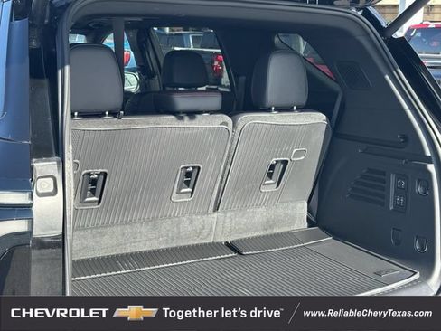 Used 2026 Chevrolet Traverse RS w/ LPO, Floor Liner Package AWD/4WD image 34