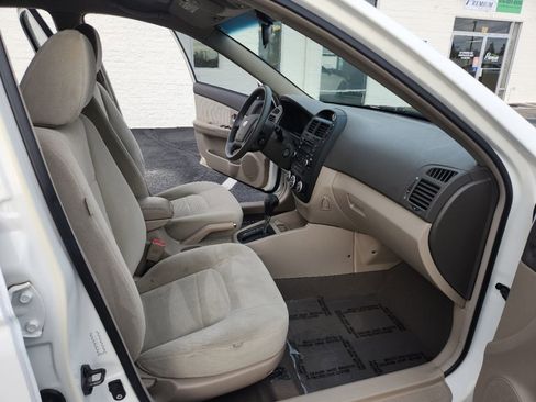 Used 2007 Kia Spectra EX image 13