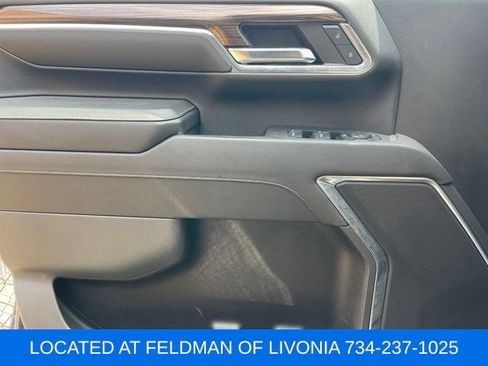Used 2024 Chevrolet Silverado 2500 LT w/ Convenience Package AWD/4WD image 9