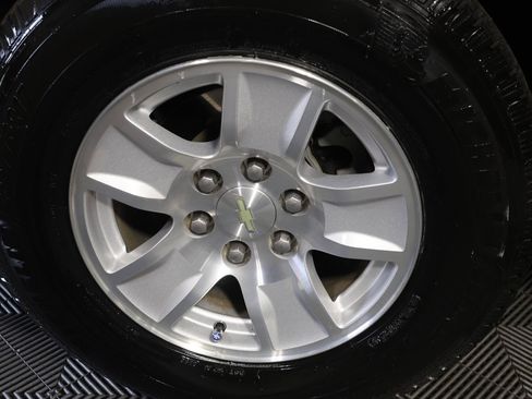 Used 2018 Chevrolet Silverado 1500 LT w/ All Star Edition RWD image 20