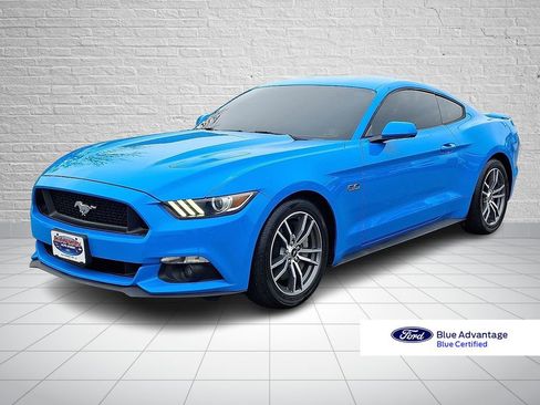 Used 2017 Ford Mustang GT image 1