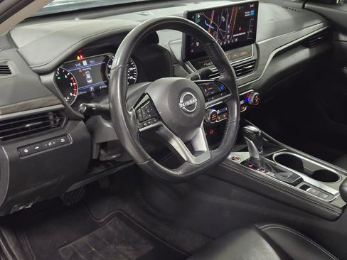 Used 2023 Nissan Altima 2.5 SL FWD image 10