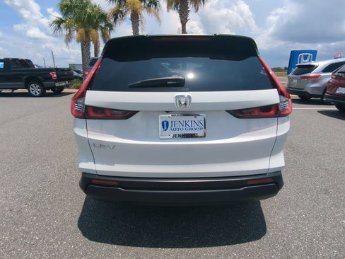 Certified 2024 Honda CR-V EX-L image 5