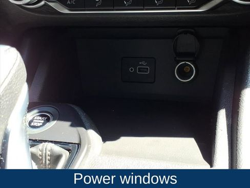 Used 2022 Nissan Sentra S image 5