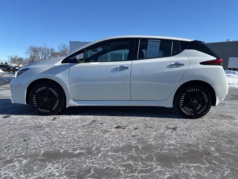 Used 2023 Nissan Leaf SV Plus image 4