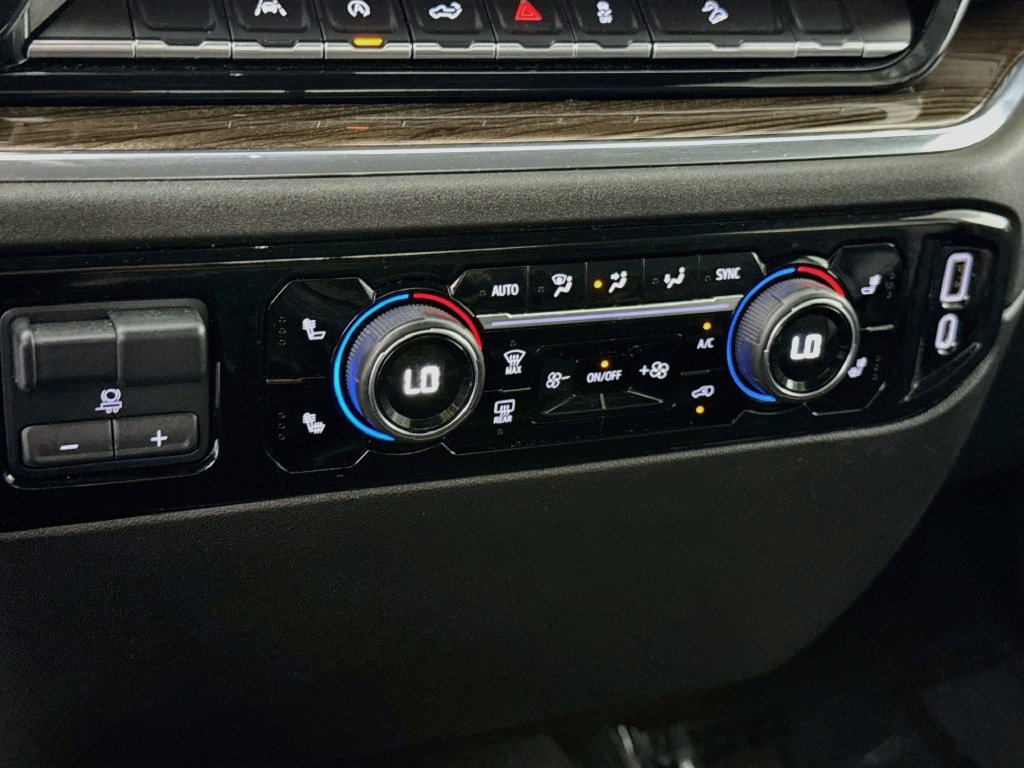 Used 2023 Chevrolet Silverado 1500 LT w/ All Star Edition Plus AWD/4WD image 8