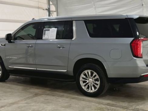 Certified 2023 GMC Yukon XL SLT w/ SLT Luxury Package image 6