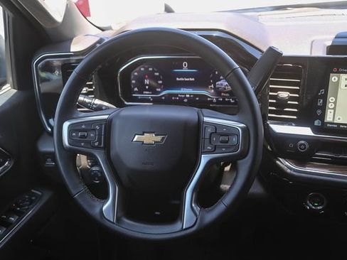 Used 2024 Chevrolet Silverado 1500 LT RWD image 17