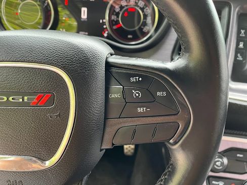 Used 2015 Dodge Challenger R/T w/ Quick Order Package 22B R/T RWD image 15