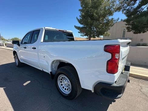 Used 2021 Chevrolet Silverado 1500 W/T w/ Trailering Package RWD image 2