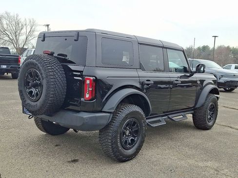 Used 2024 Ford Bronco Wildtrak image 12