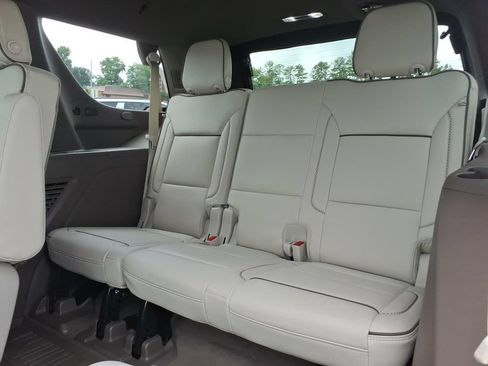 New 2026 GMC Yukon Denali w/ LPO, Floor Liner Package AWD/4WD image 15