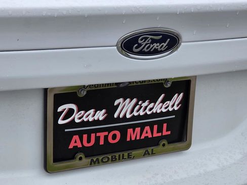Used 2016 Ford Fusion SE FWD image 23