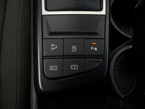 Used 2026 Kia Sportage LX FWD image 21