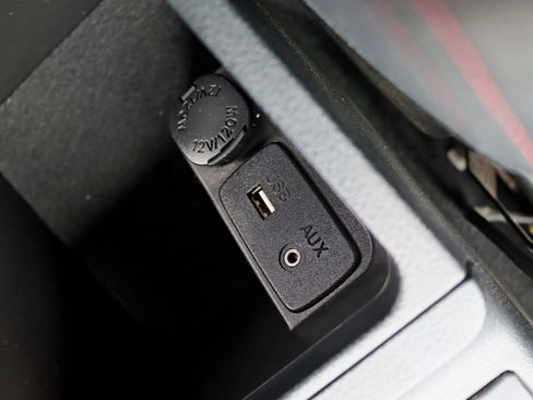 Used 2018 Subaru WRX AWD/4WD image 24